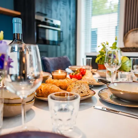 度假居 Recreatiewoning 'steenpatrijs' Op Gemoedelijk