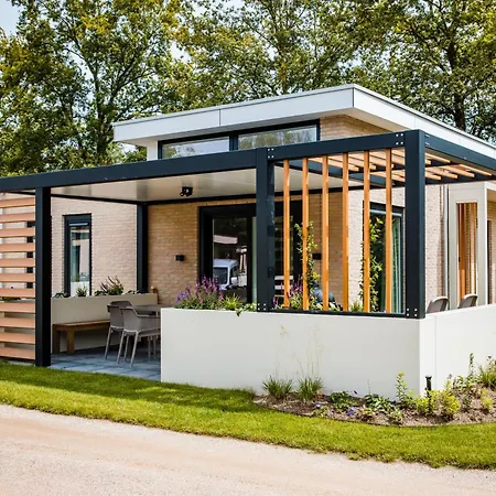 度假居 Recreatiewoning 'steenpatrijs' Op Gemoedelijk *